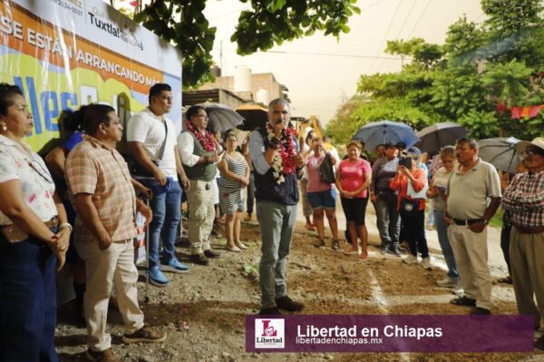 Angel Torres lleva justicia social a colonia Nueva Estrella con Calles Felices